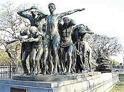 MONUMENTO AL TRABAJO